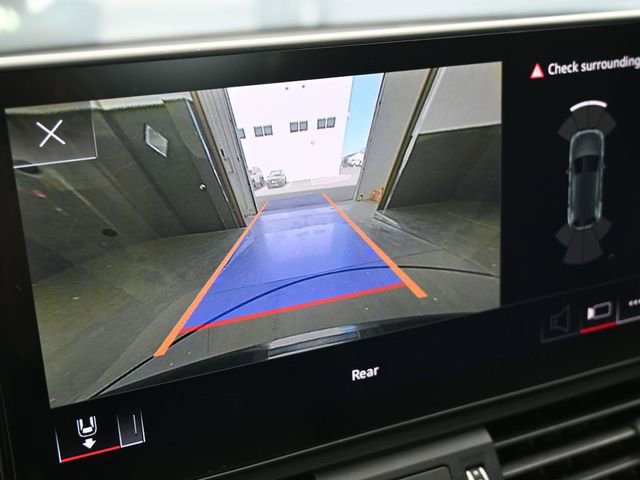 Used 2022 Audi SQ5 Premium Plus w/ Premium Plus Package image 33