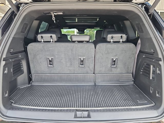 Certified 2025 Buick Enclave Avenir w/ LPO, All-Weather Package FWD image 27