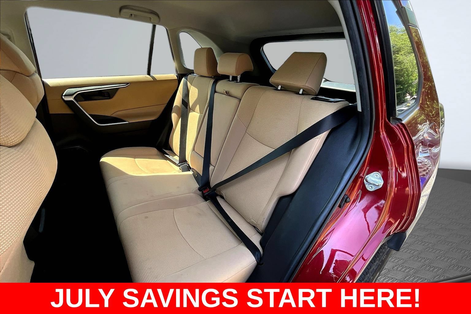 Used 2020 Toyota RAV4 LE FWD image 22