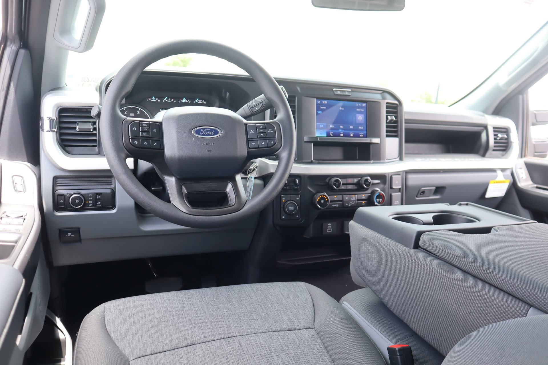 New 2026 Ford F250 XL w/ STX Appearance Package AWD/4WD image 2