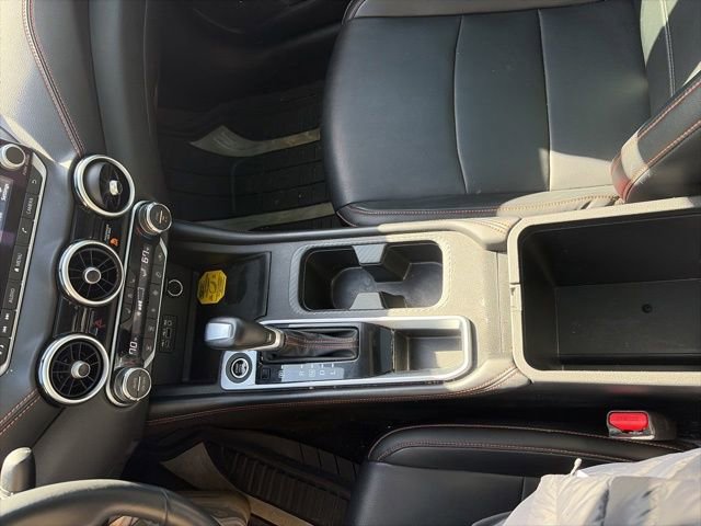 Used 2023 Nissan Sentra SR w/ SR Premium Package image 17