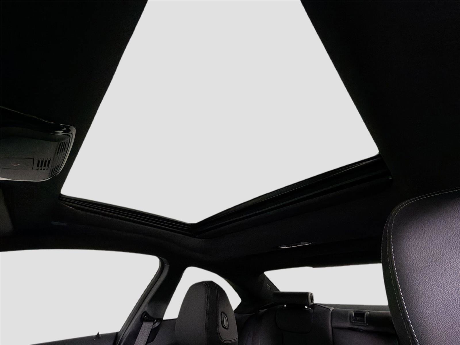 Certified 2024 BMW 230i Coupe w/ Premium Package RWD image 21