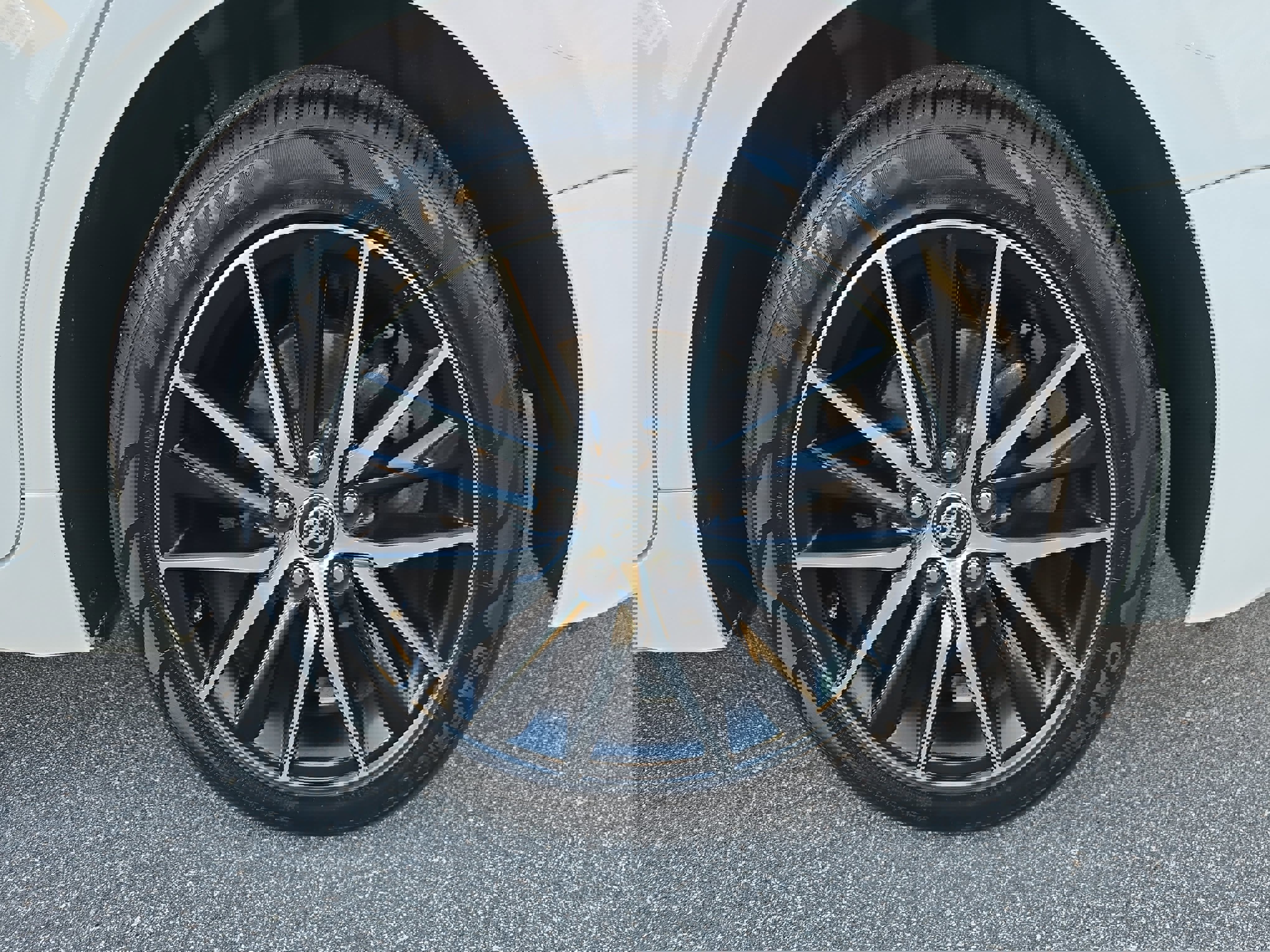 Used 2024 Toyota Camry SE image 32