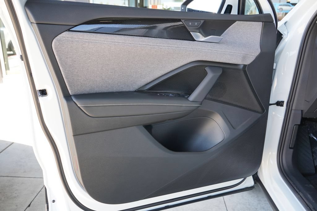 New 2026 Volkswagen Tiguan S FWD image 11