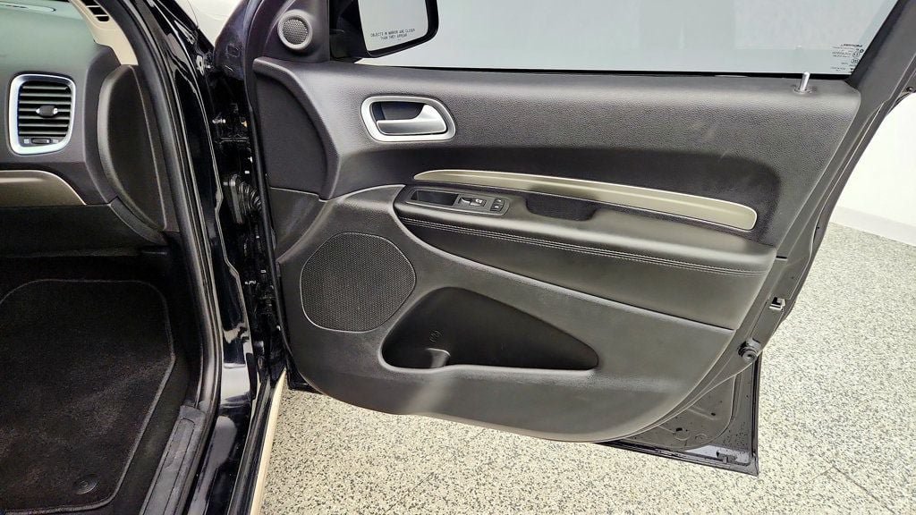 Used 2019 Dodge Durango SXT RWD image 28