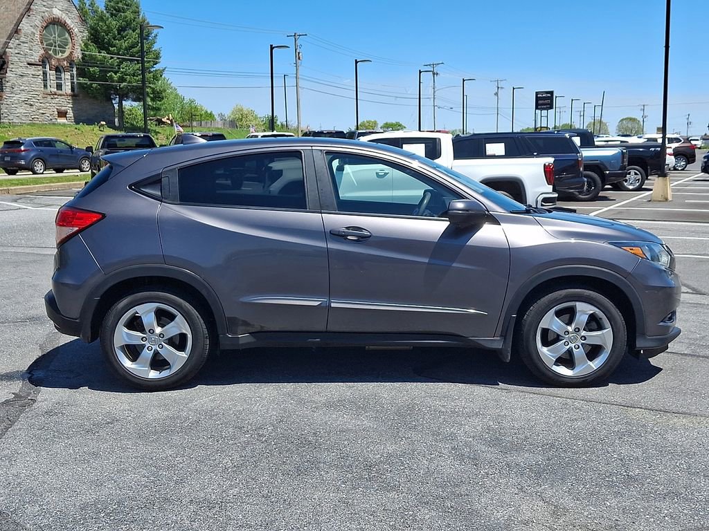 Used 2016 Honda HR-V EX image 7