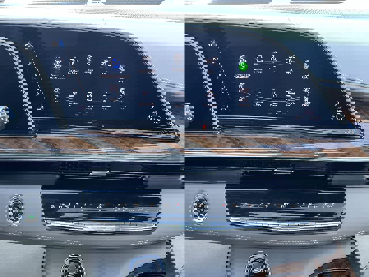 Certified 2024 Cadillac Escalade Sport Platinum w/ LPO, ONYX Package image 13