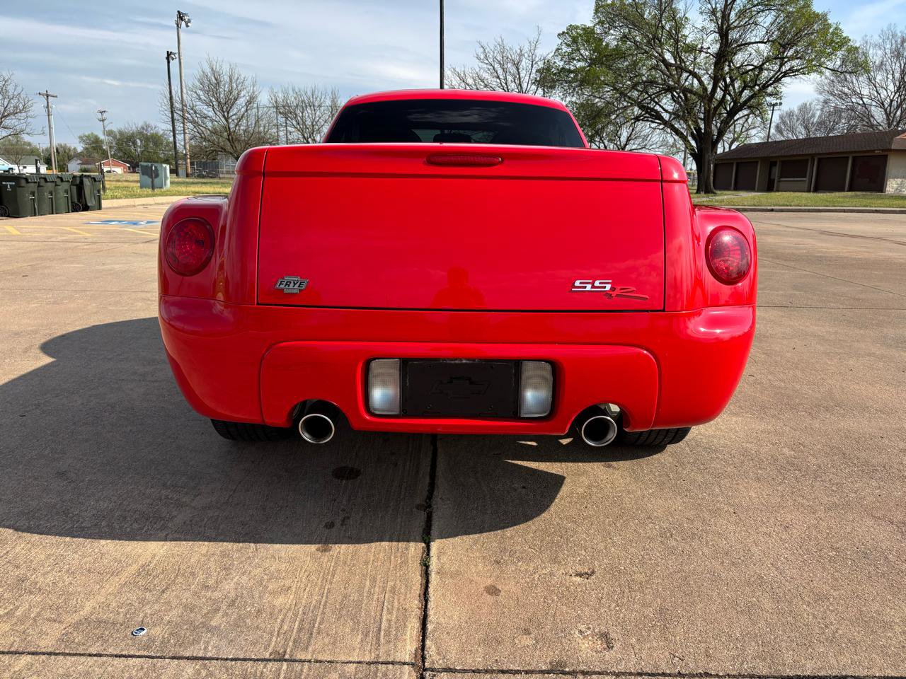 Used 2003 Chevrolet SSR w/ Preferred Equipment Group RWD image 25