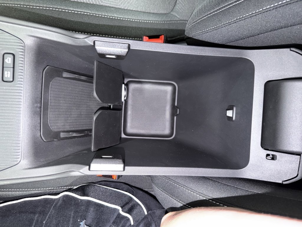 New 2026 Jeep Cherokee Laredo image 33