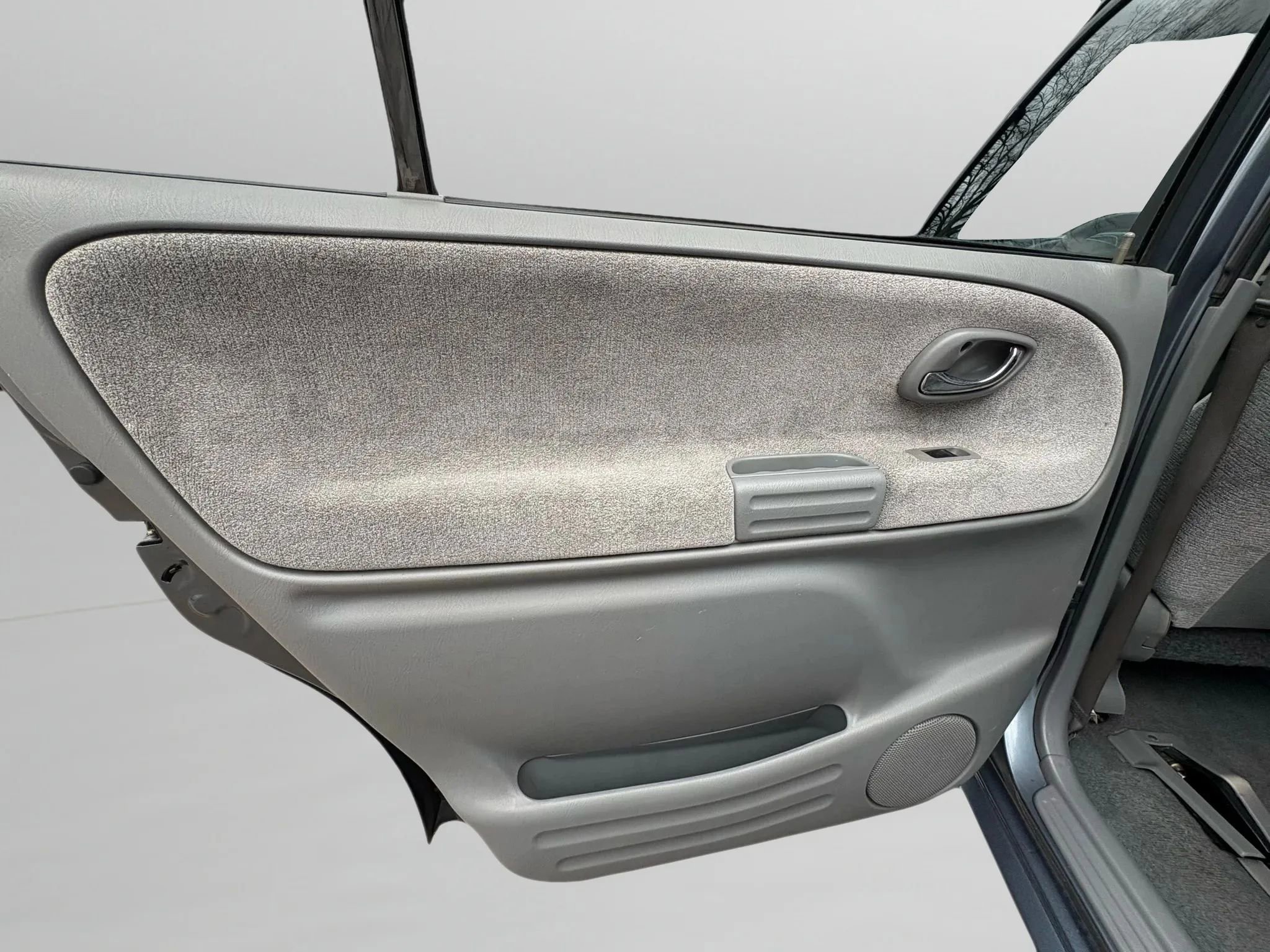 Used 2004 Suzuki XL7 LX image 26