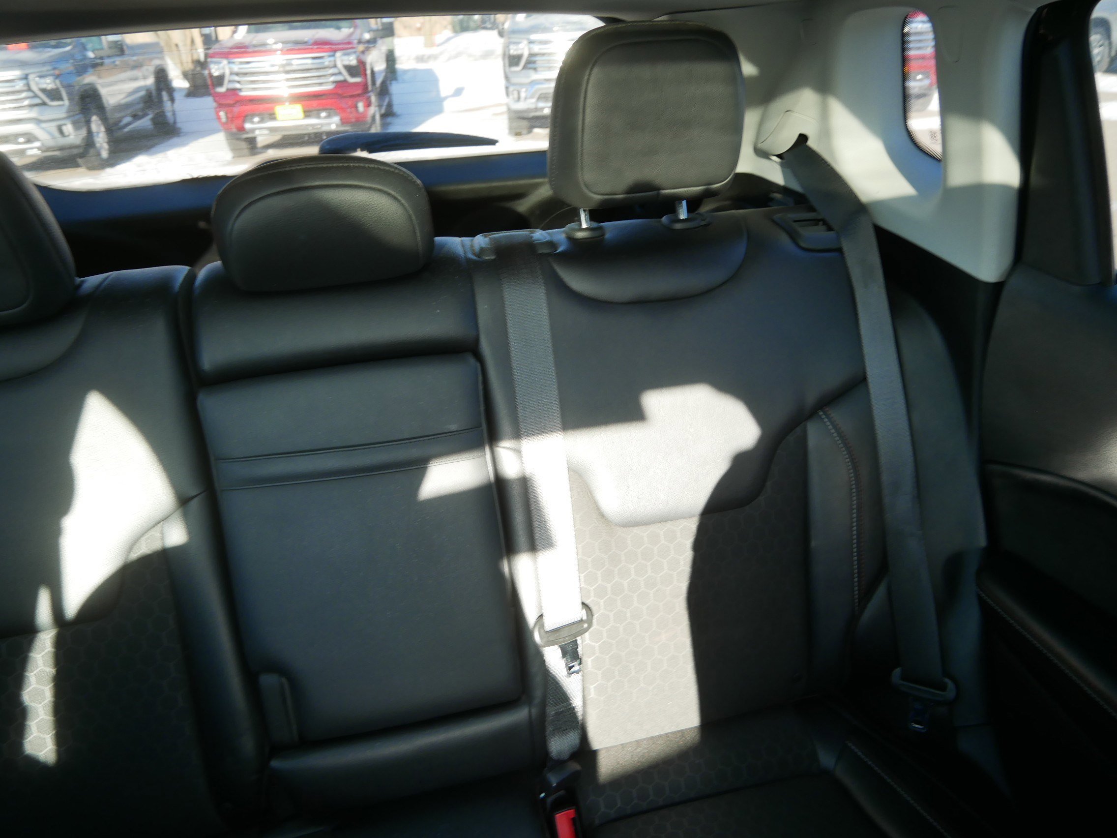 Used 2018 Jeep Compass Latitude w/ Popular Equipment Group image 14