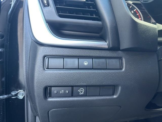 Used 2023 Nissan Rogue SV image 13