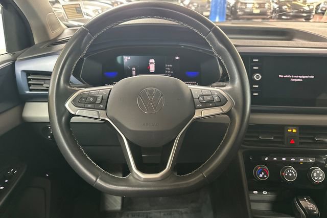 Certified 2023 Volkswagen Taos SE w/ Black Wheel Package image 18