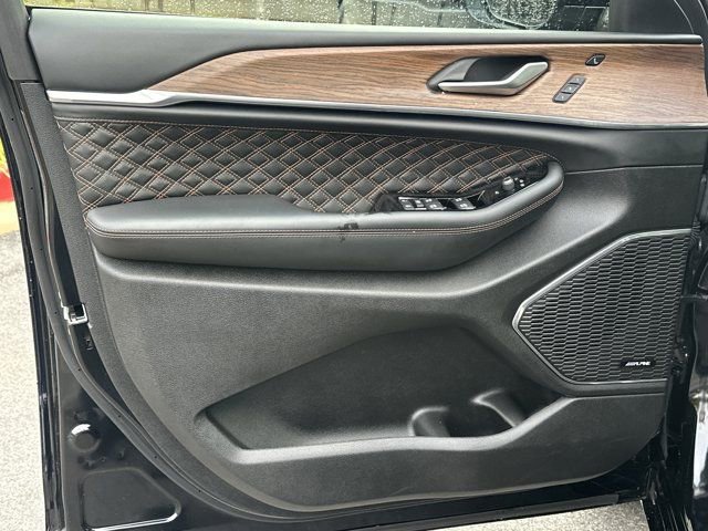 Certified 2024 Jeep Grand Cherokee Summit w/ Adv Protech Group IV image 11