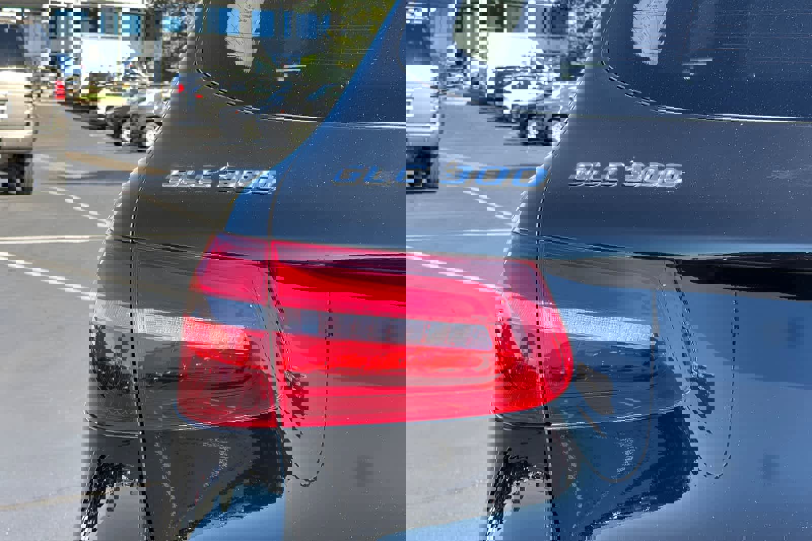 Used 2019 Mercedes-Benz GLC 300 4MATIC image 28