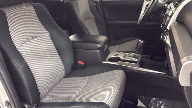 Used 2018 Toyota 4Runner SR5 RWD image 30