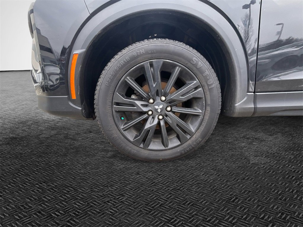 Used 2023 Mitsubishi Eclipse Cross LE image 11