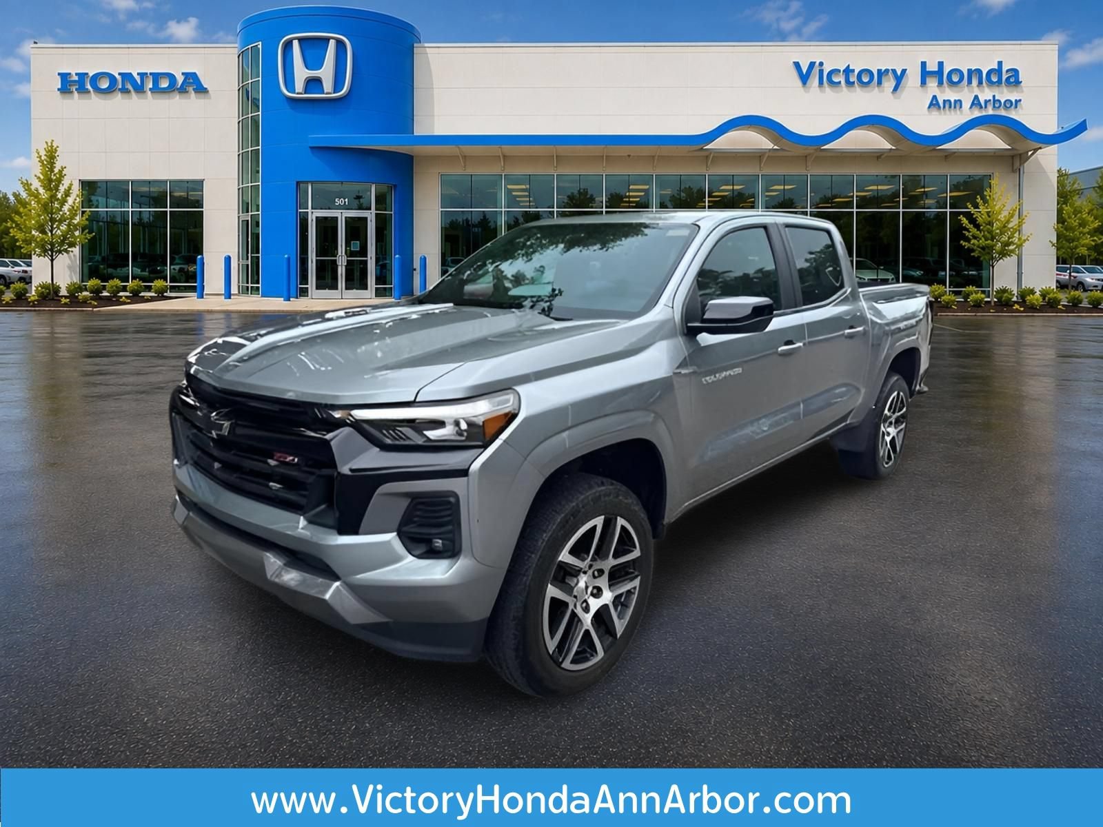 Used 2023 Chevrolet Colorado Z71 w/ Advanced Trailering Package AWD/4WD image 1
