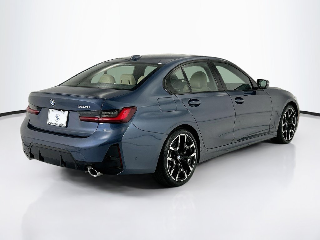 Certified 2026 BMW 330i Sedan w/ M Sport Package RWD image 5