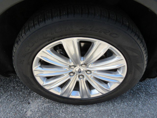 Used 2022 Ford Explorer Limited w/ Equipment Group 301A image 12