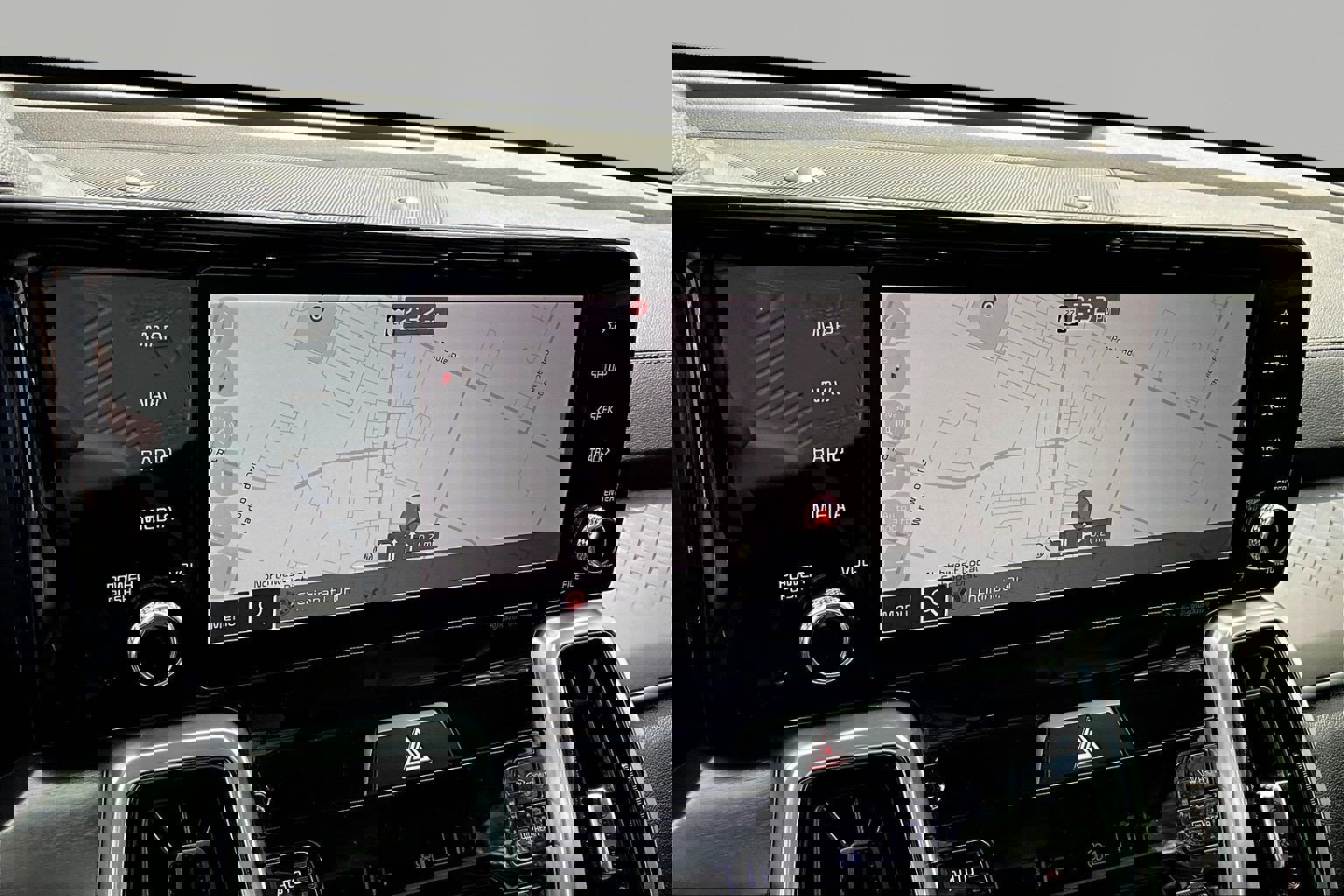 Used 2023 Kia Sorento SX AWD/4WD image 14