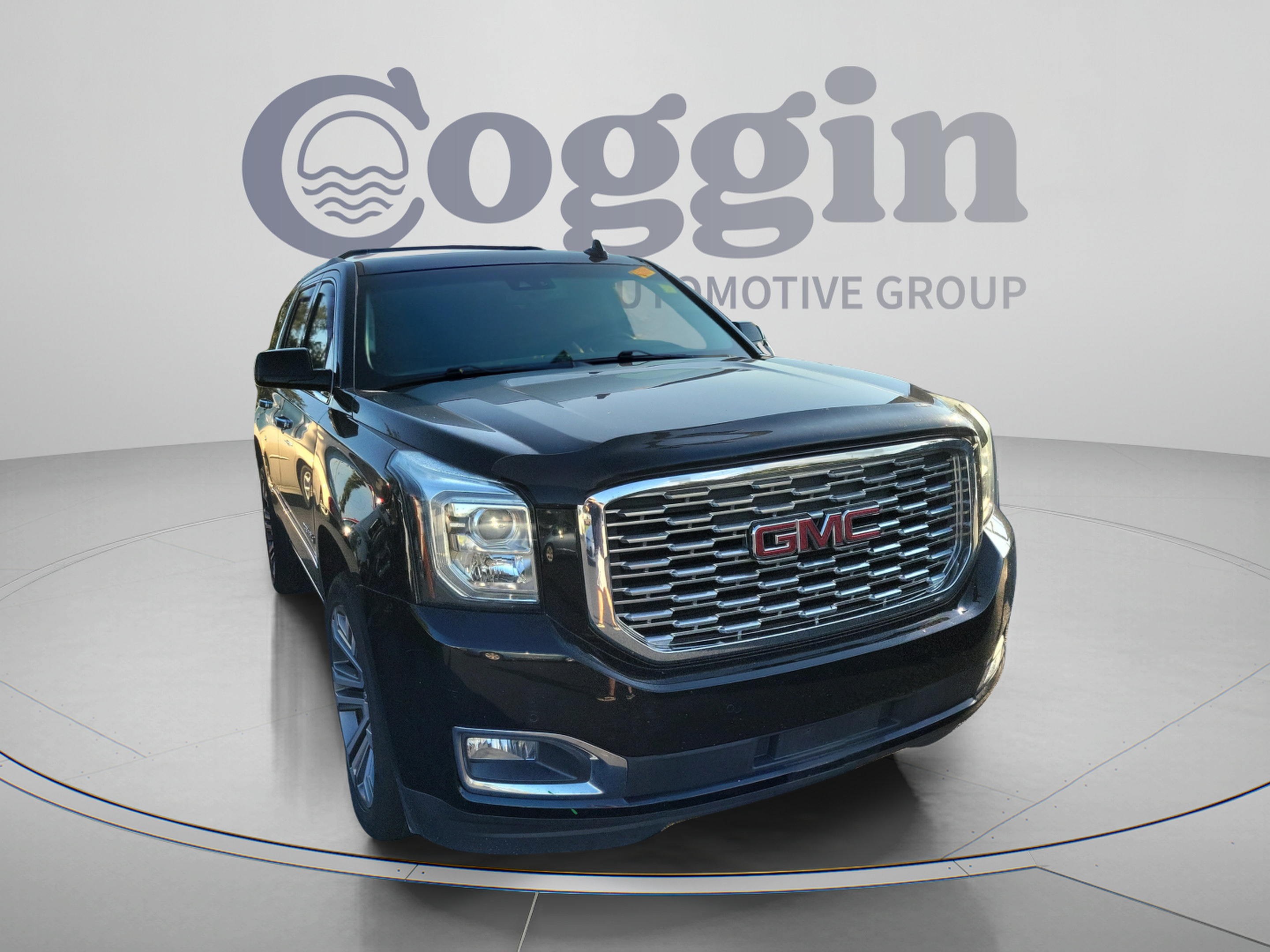 Used 2018 GMC Yukon Denali w/ Denali Ultimate Package AWD/4WD image 5