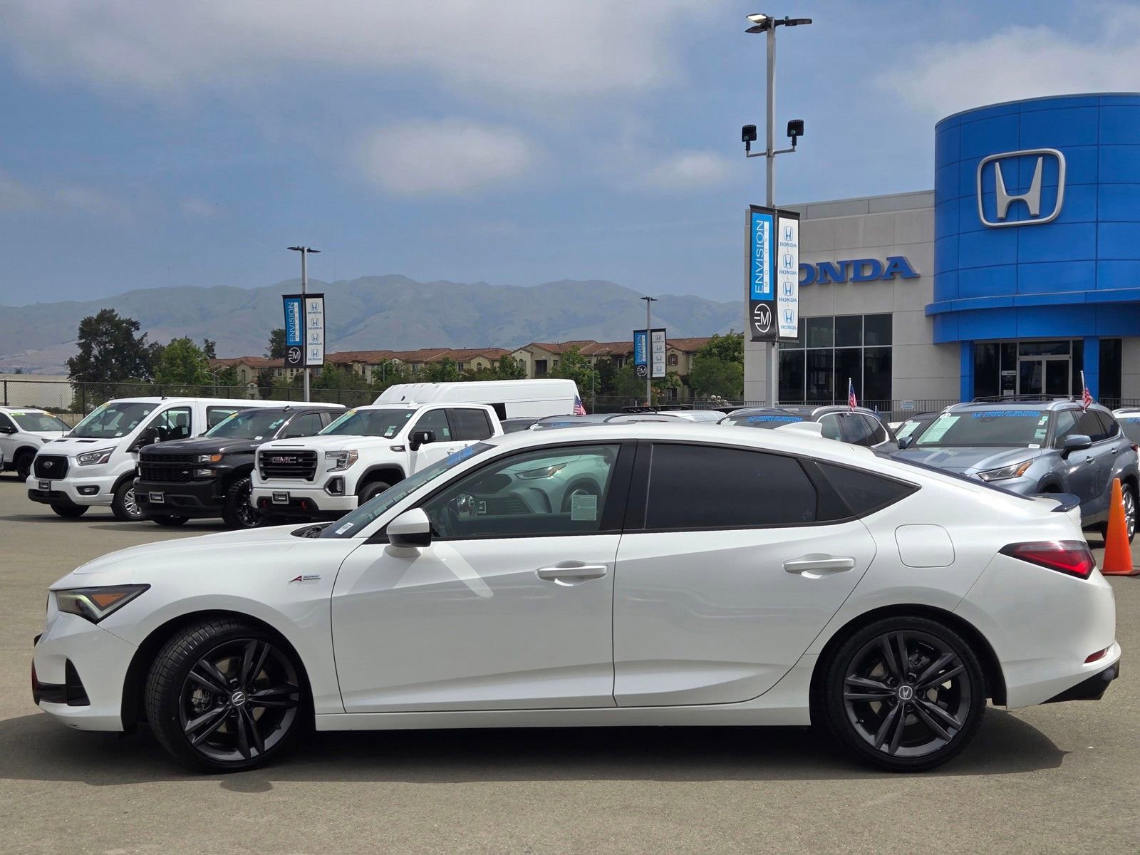 Used 2024 Acura Integra A-Spec FWD image 4