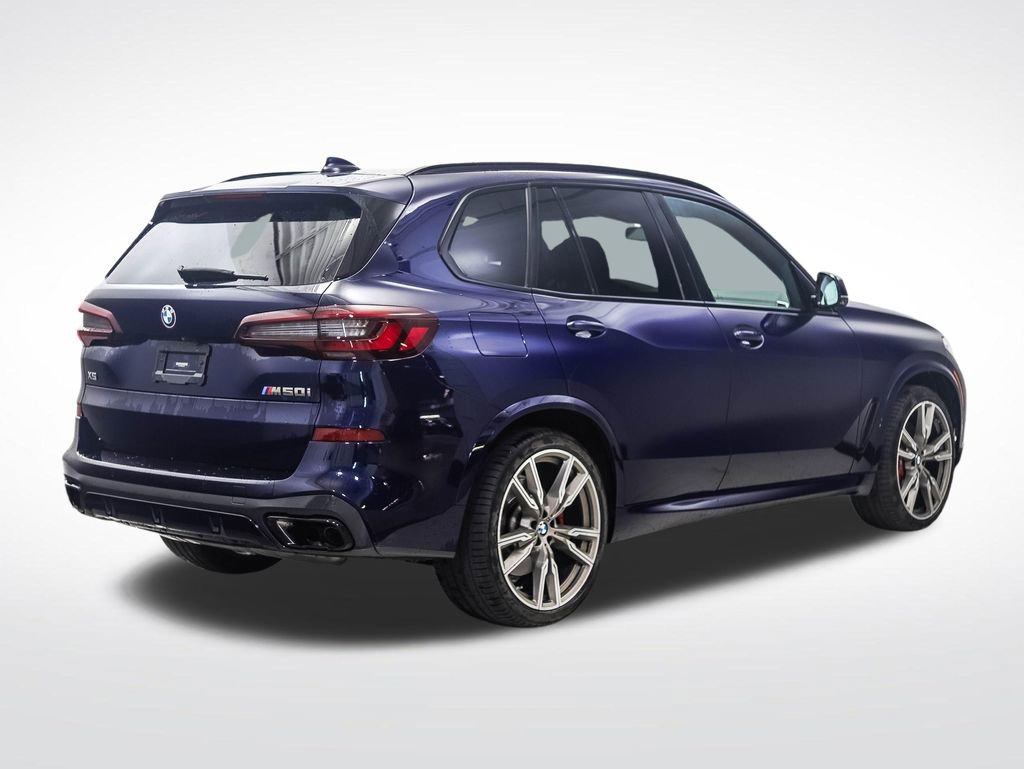 Used 2021 BMW X5 M50i w/ Executive Package AWD/4WD image 5