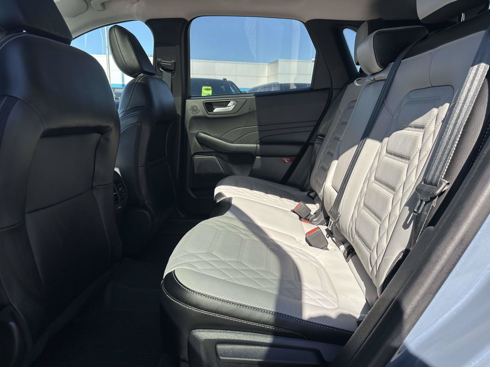 Used 2024 Ford Escape SE w/ PHEV Premium Package FWD image 24
