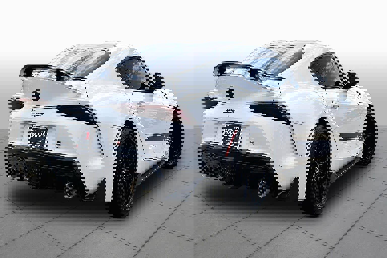 Used 2024 Toyota Supra RWD image 13