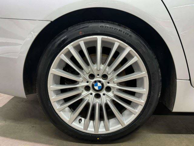 Used 2014 BMW 550i xDrive Sedan AWD/4WD image 44