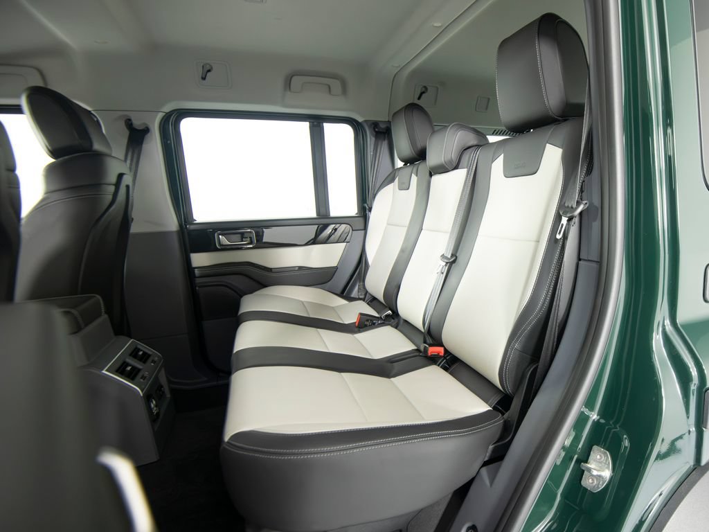 Used 2024 INEOS Grenadier AWD/4WD image 35