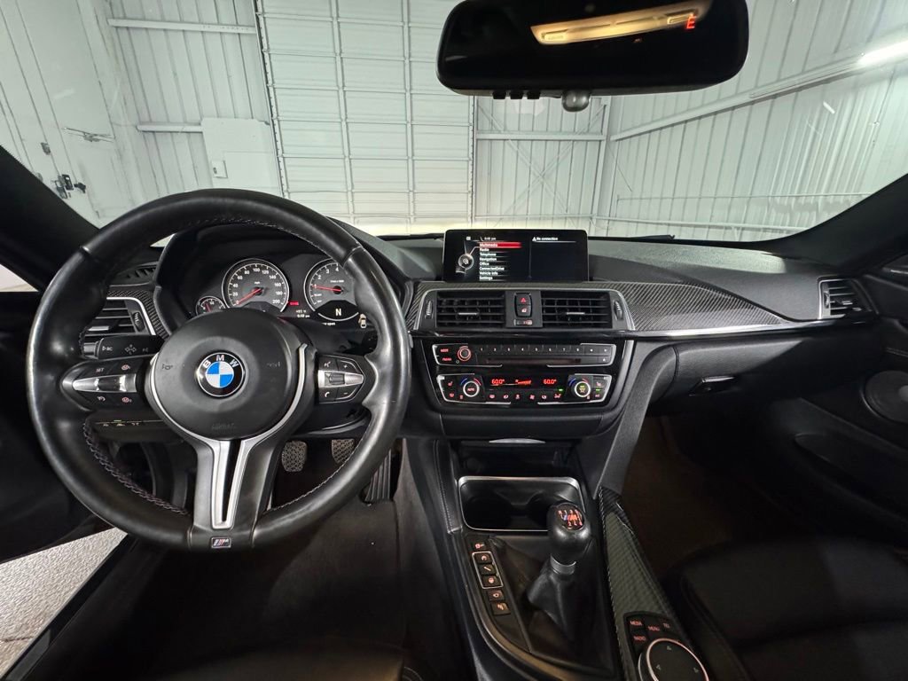 Used 2016 BMW M4 Coupe RWD image 21