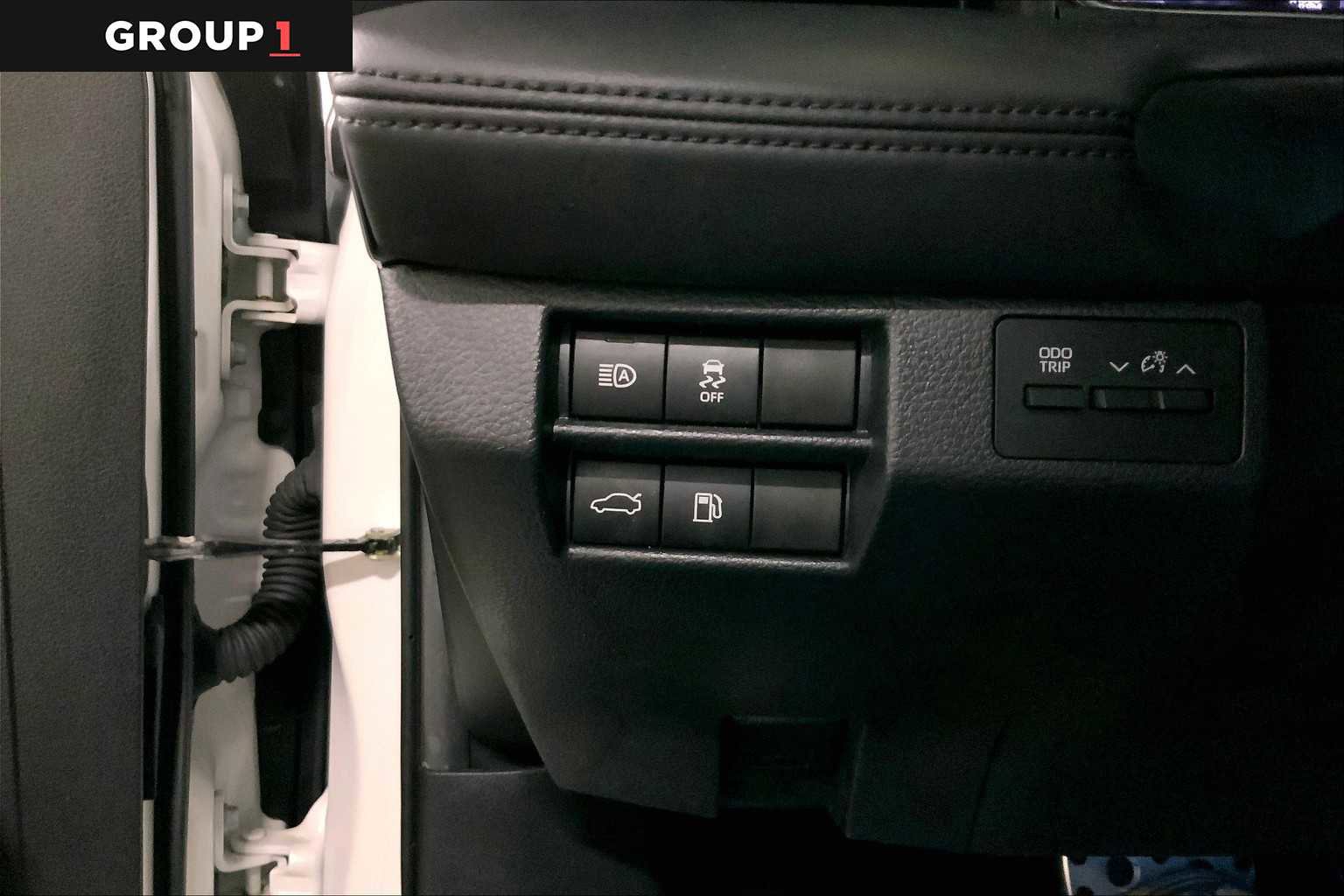 Used 2020 Toyota Avalon XSE w/ Carpet Mat Package image 34