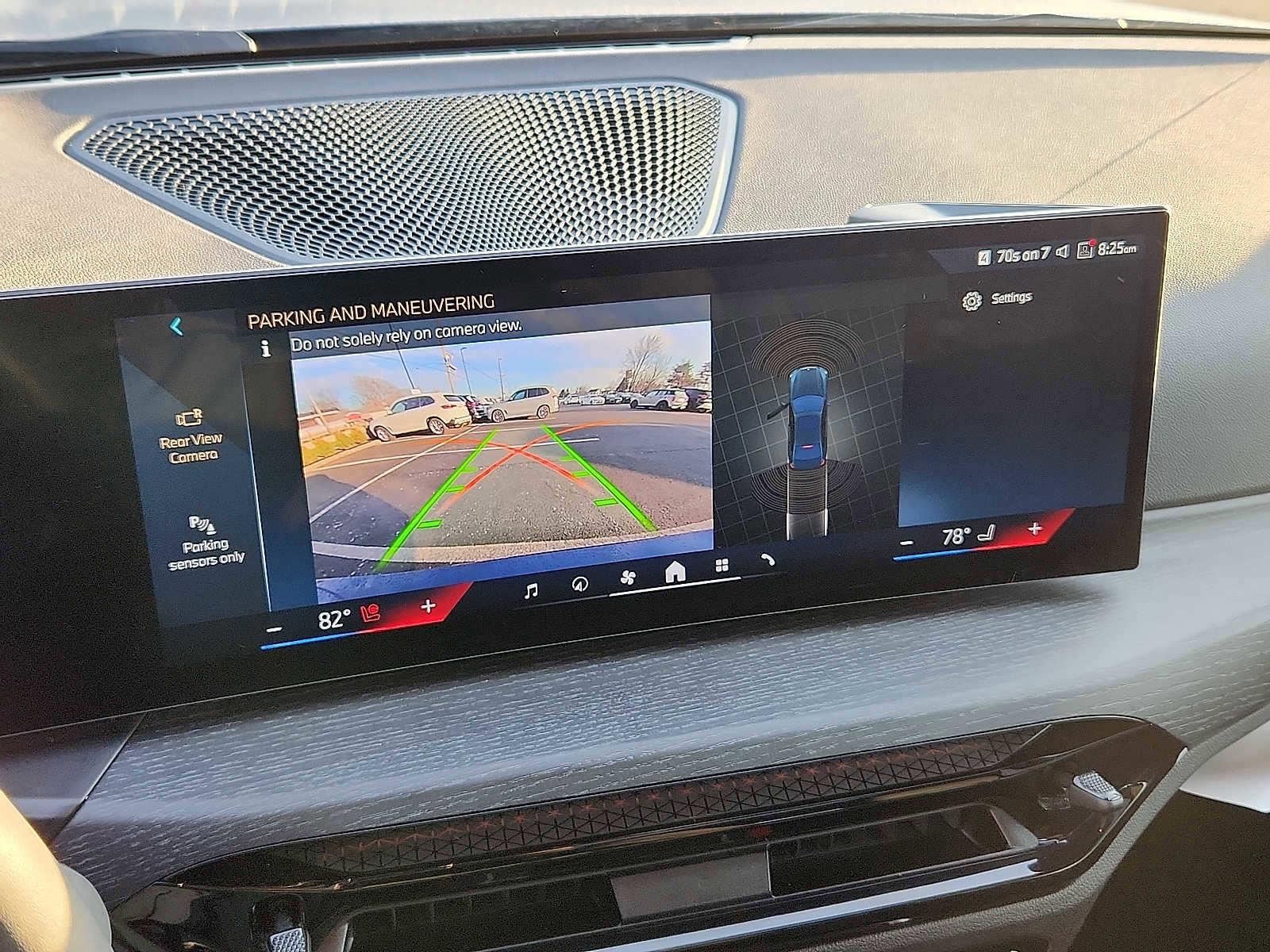 Used 2025 BMW 330i xDrive Sedan w/ M Sport Package image 16