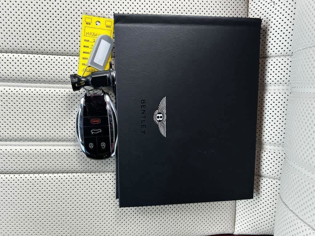 Used 2021 Bentley Continental GT image 3