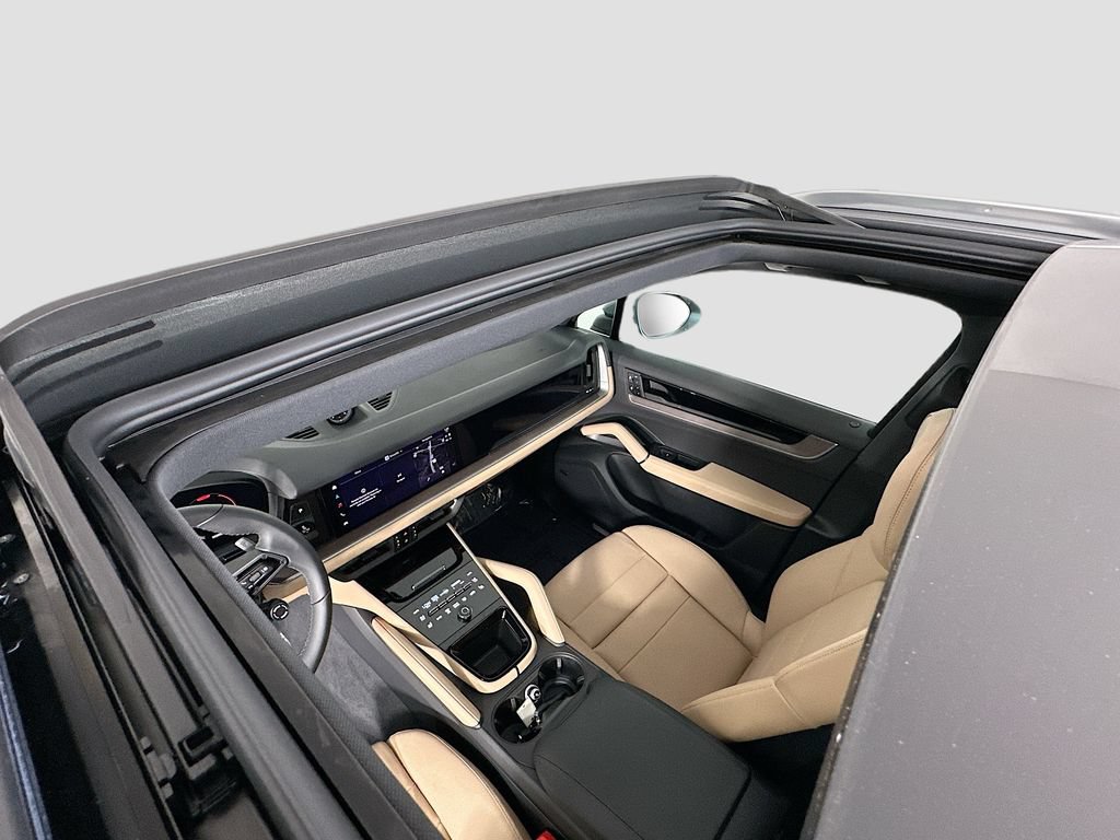 New 2026 Porsche Cayenne AWD/4WD image 14