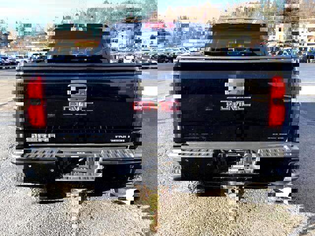 Used 2015 GMC Sierra 3500 Denali w/ Duramax Plus Package image 10