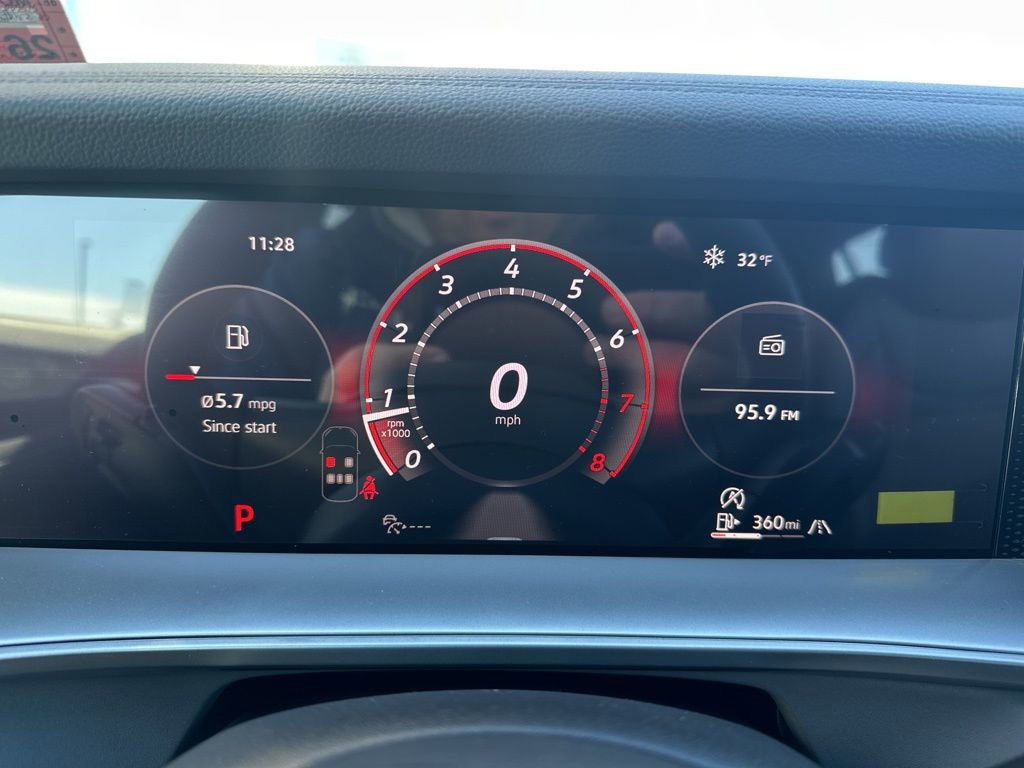 New 2026 Volkswagen Tiguan SE R-Line image 20