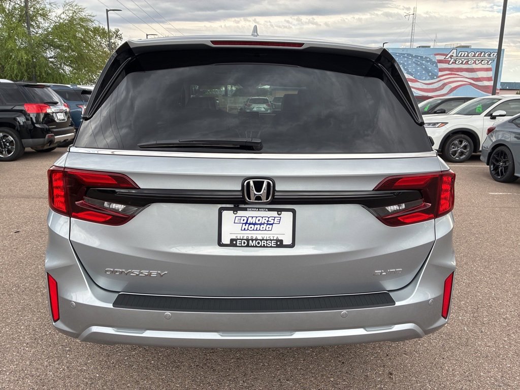 New 2026 Honda Odyssey Elite image 4