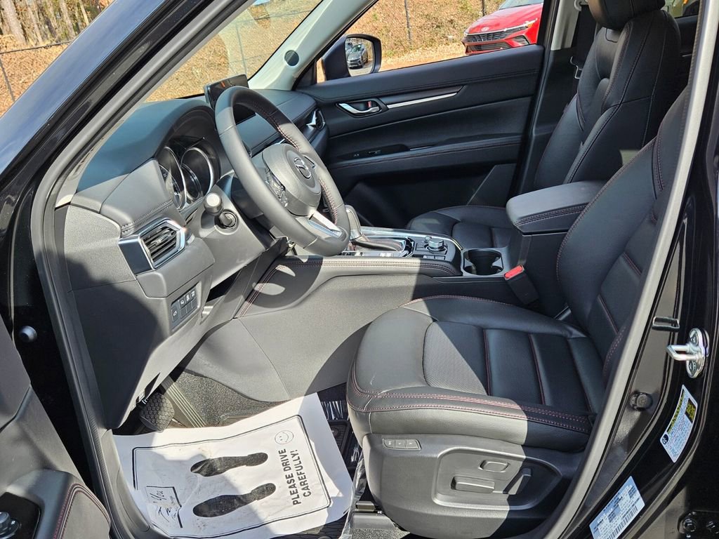 New 2025 MAZDA CX-5 Carbon Edition image 5