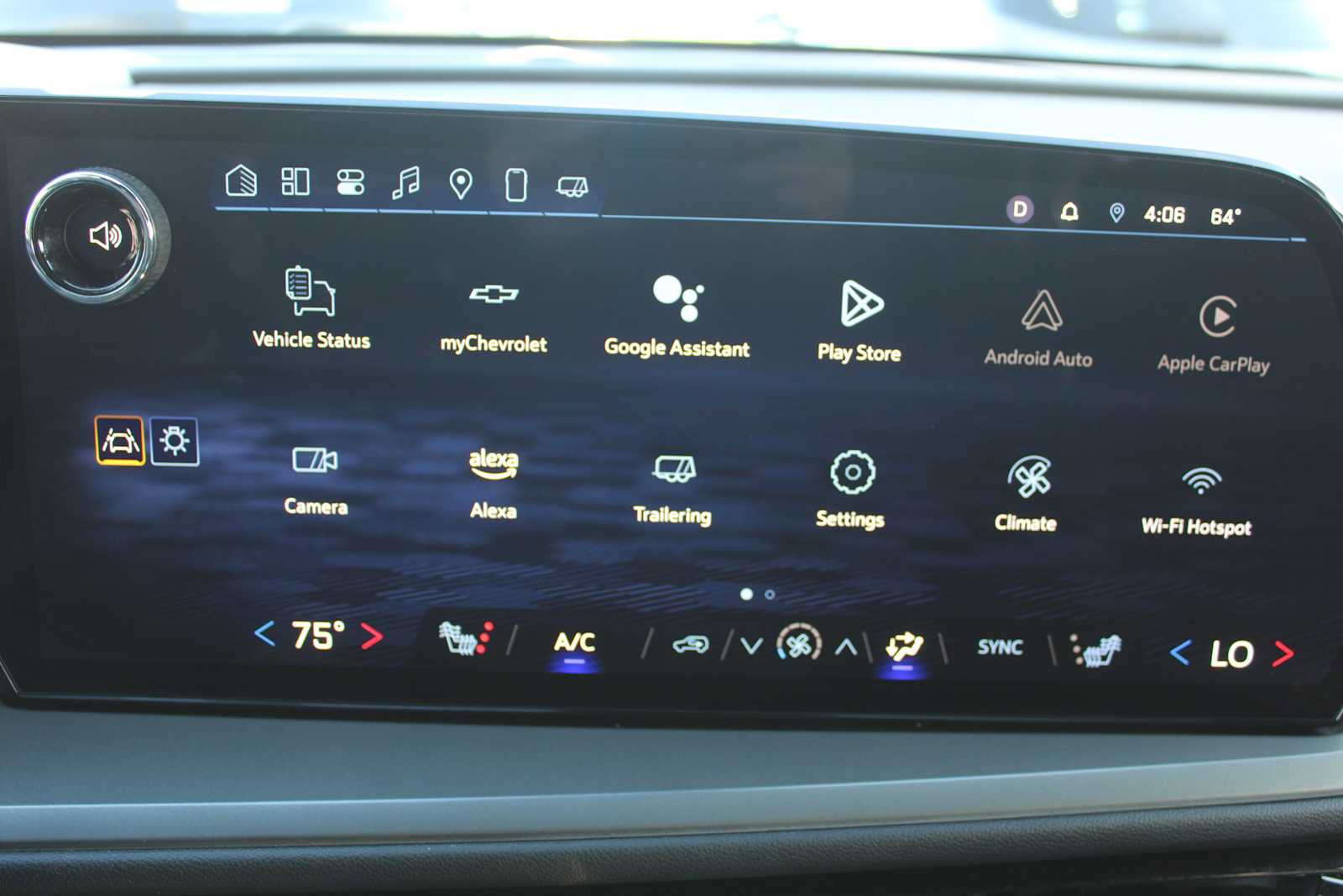 Certified 2025 Chevrolet Traverse LT FWD image 19