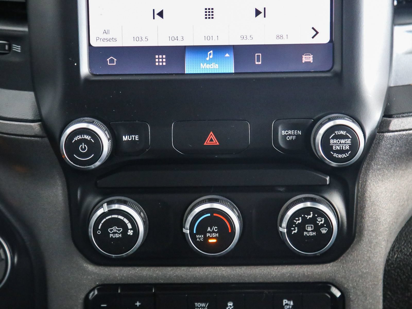 Used 2022 RAM 2500 Tradesman AWD/4WD image 15