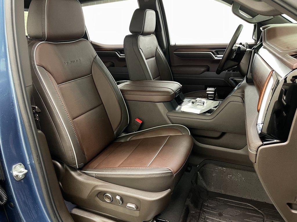 Certified 2026 GMC Sierra 1500 Denali w/ Denali Reserve Package image 47