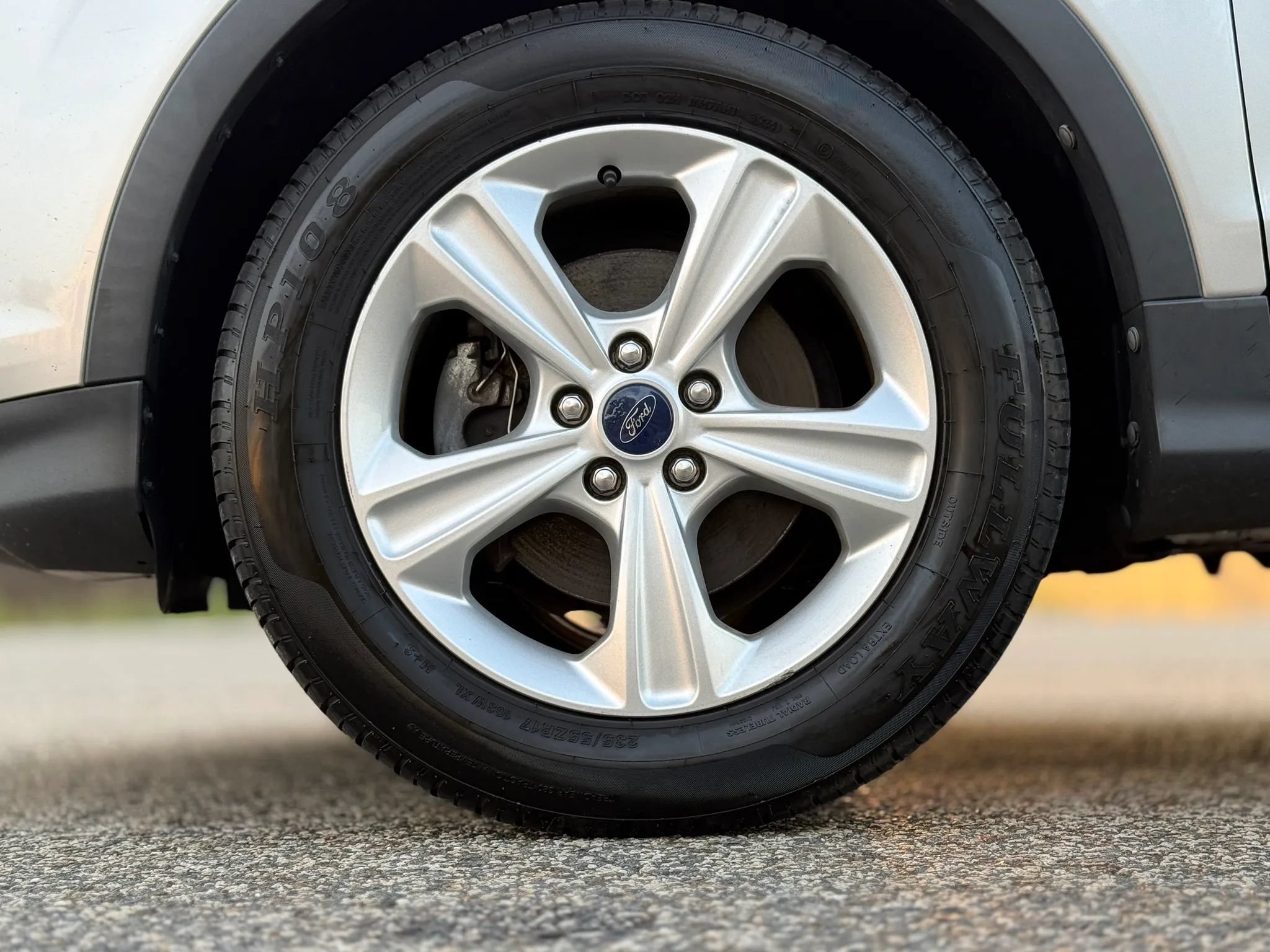 Used 2014 Ford Escape SE FWD image 29