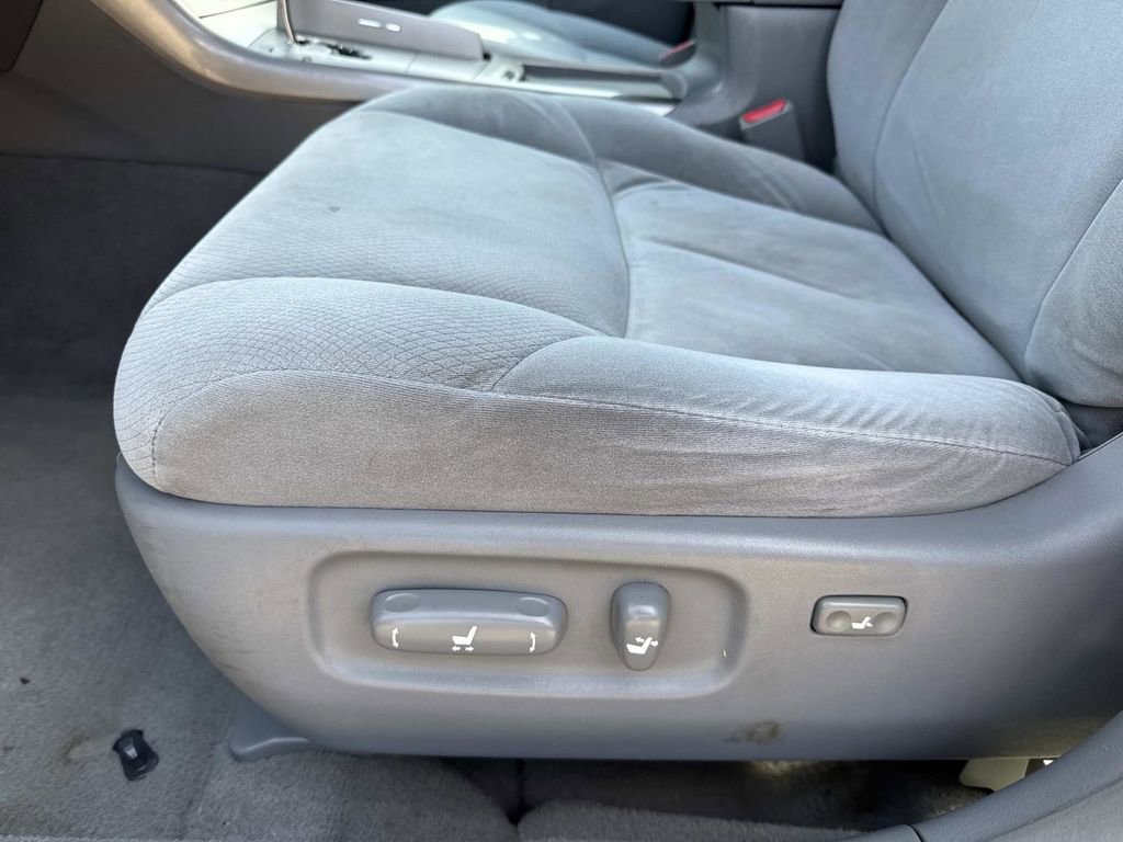 Used 2006 Toyota Avalon image 18
