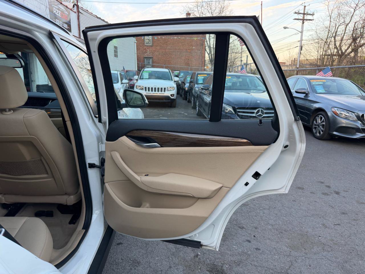 Used 2014 BMW X1 xDrive28i AWD/4WD image 36