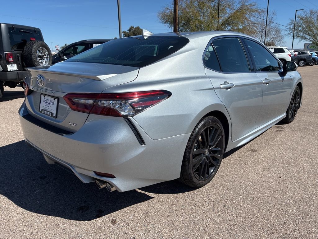 Used 2023 Toyota Camry XSE FWD image 5