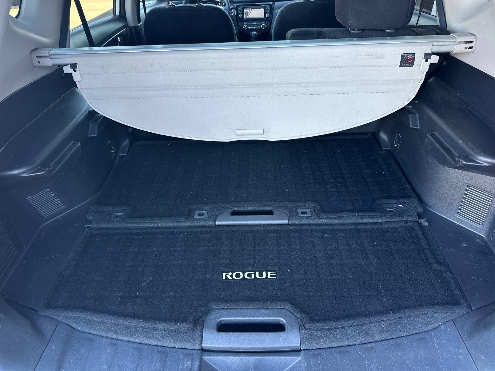 Used 2014 Nissan Rogue SV w/ SV Premium Package FWD image 14