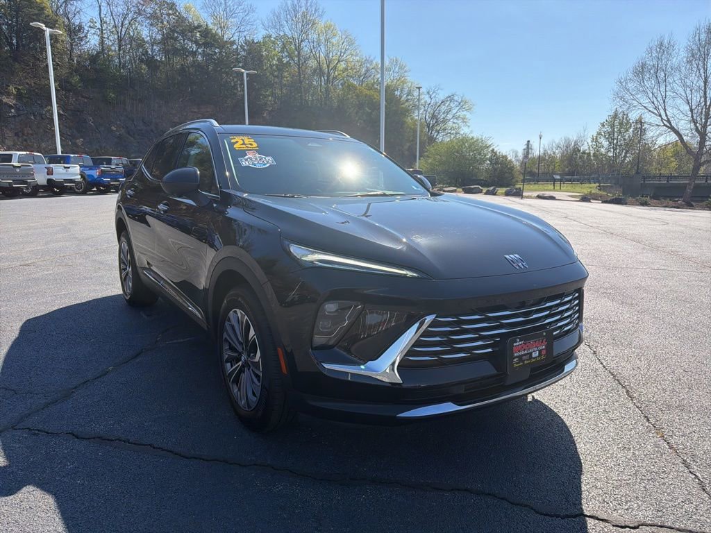 Used 2025 Buick Envision Preferred image 7